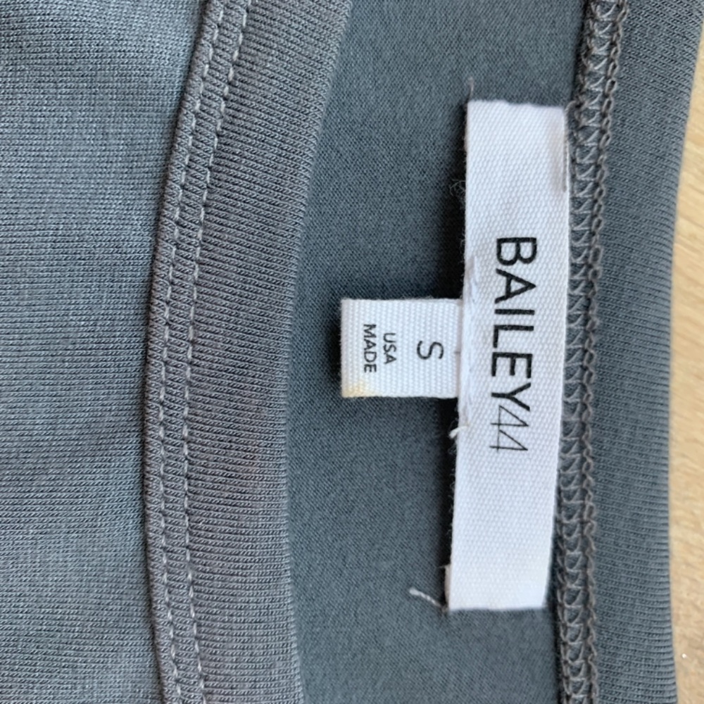 Bailey grey top - Picture 3 of 3